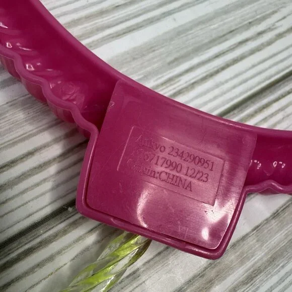 Strawberry Light Up Skip Ball Kids Toys Outside Children Fun WORKS - Picture 5 of 7